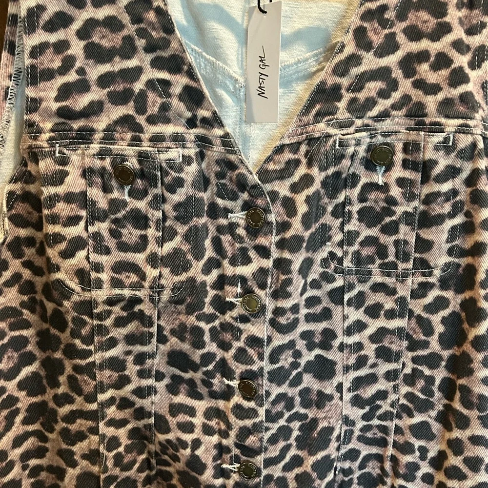 Nasty Gal Leopard Print Sleeveless Dress - Picture 2 of 5